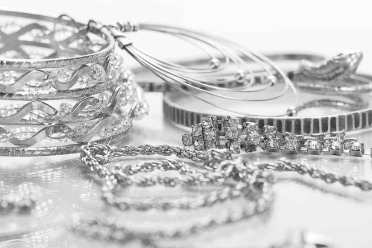 In molte abitazioni italiane, l’argenteria di famiglia