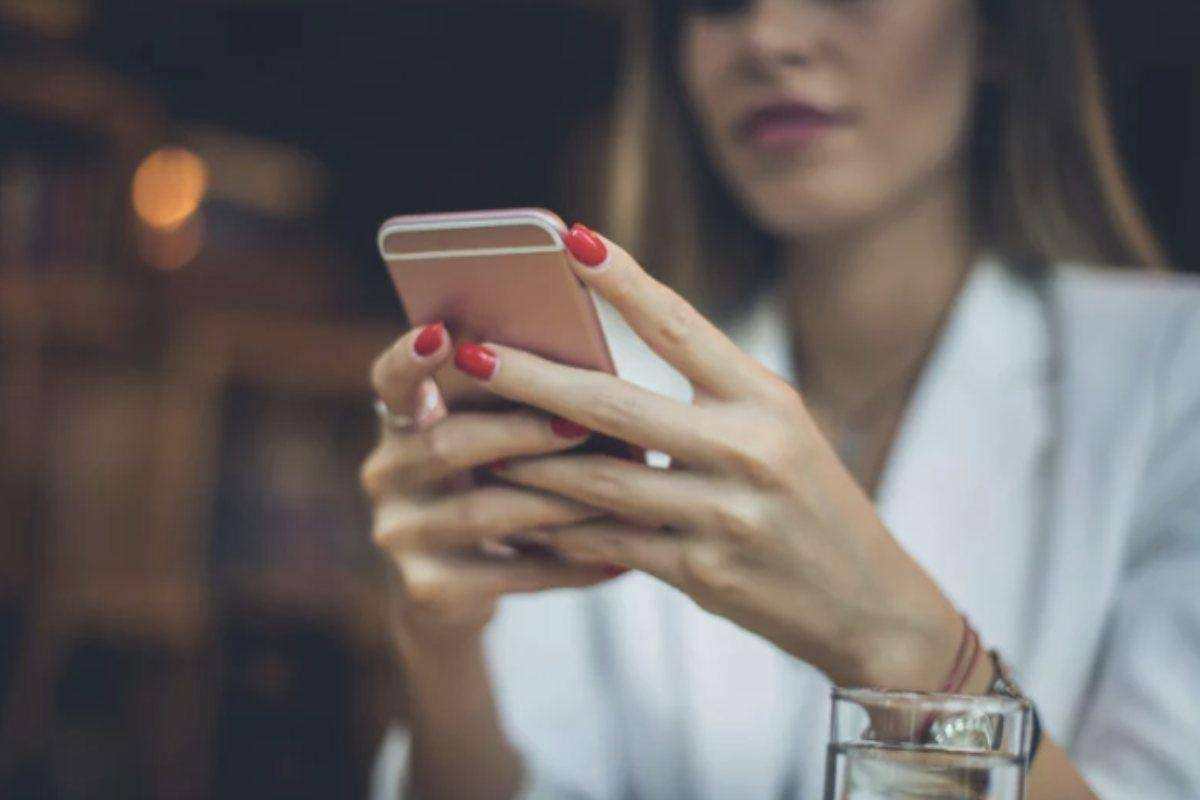 Negli ultimi anni, Google ha puntato sempre più sull’integrazione di strumenti di intelligenza artificiale all’interno di Gmail